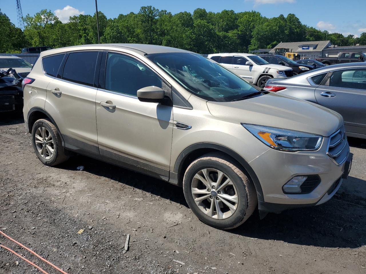 Photo 3 VIN: 1FMCU9GD3HUE82350 - FORD ESCAPE 