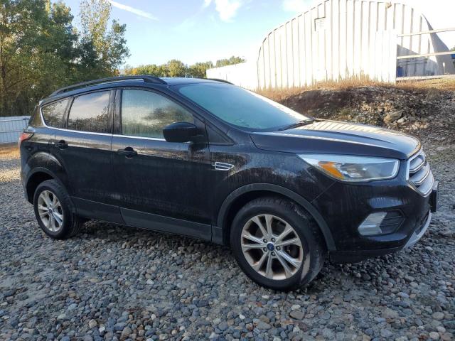 Photo 3 VIN: 1FMCU9GD3JUA32123 - FORD ESCAPE SE 