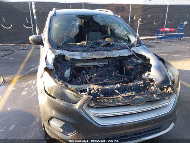 Photo 5 VIN: 1FMCU9GD3JUA32249 - FORD ESCAPE 