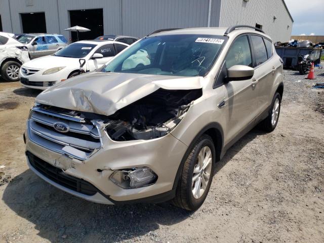 Photo 1 VIN: 1FMCU9GD3JUA47611 - FORD ESCAPE SE 