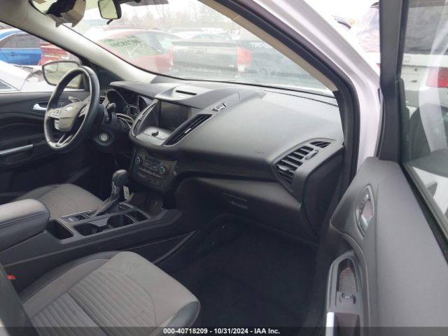 Photo 4 VIN: 1FMCU9GD3JUA50640 - FORD ESCAPE 