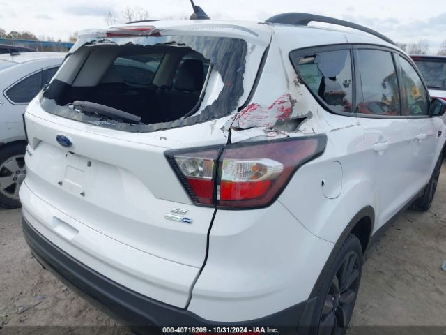 Photo 5 VIN: 1FMCU9GD3JUA50640 - FORD ESCAPE 