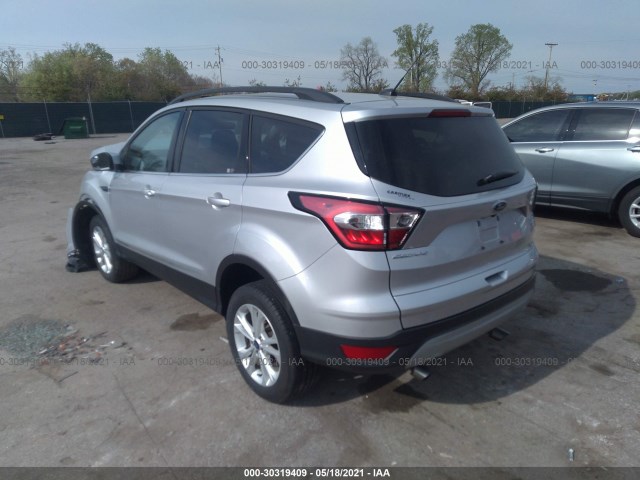 Photo 2 VIN: 1FMCU9GD3JUA66059 - FORD ESCAPE 