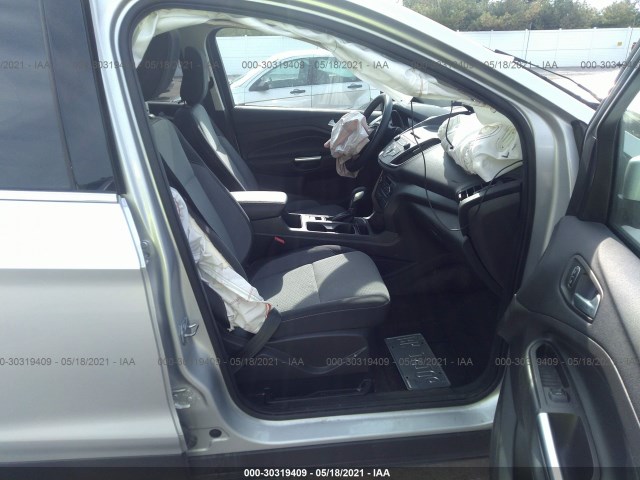 Photo 4 VIN: 1FMCU9GD3JUA66059 - FORD ESCAPE 