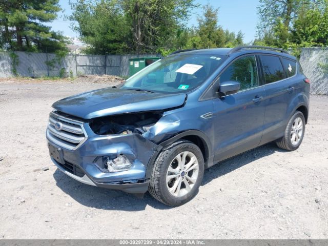 Photo 1 VIN: 1FMCU9GD3JUA73321 - FORD ESCAPE 