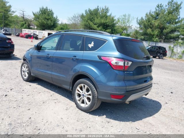 Photo 2 VIN: 1FMCU9GD3JUA73321 - FORD ESCAPE 