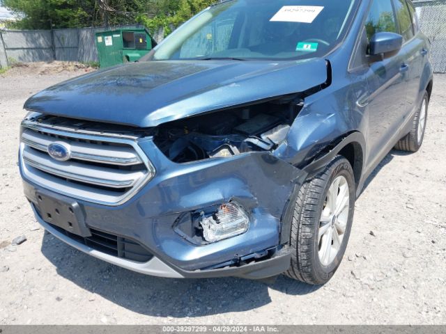 Photo 5 VIN: 1FMCU9GD3JUA73321 - FORD ESCAPE 