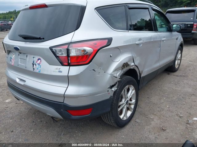 Photo 5 VIN: 1FMCU9GD3JUA87106 - FORD ESCAPE 