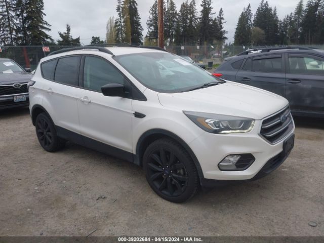 Photo 0 VIN: 1FMCU9GD3JUB15051 - FORD ESCAPE 