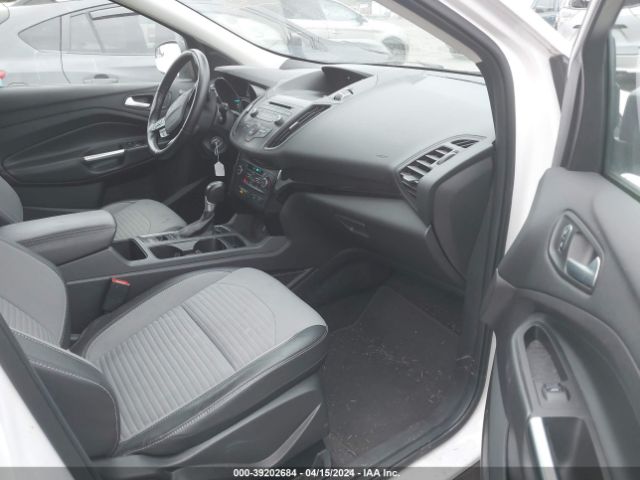 Photo 4 VIN: 1FMCU9GD3JUB15051 - FORD ESCAPE 