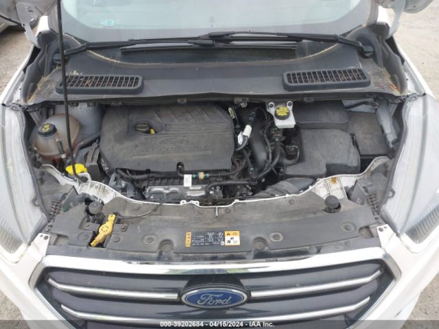 Photo 9 VIN: 1FMCU9GD3JUB15051 - FORD ESCAPE 