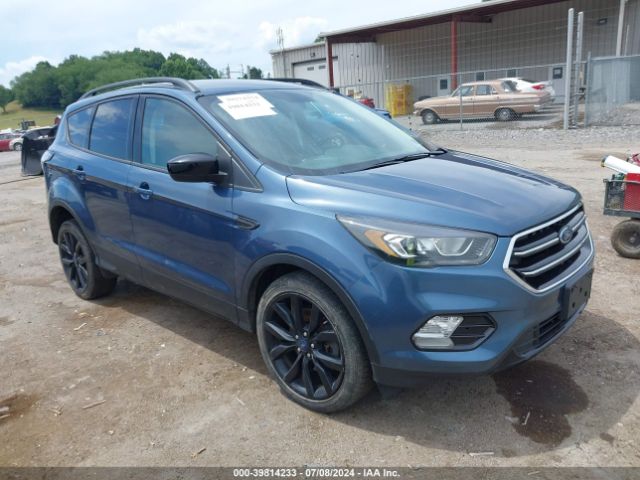 Photo 0 VIN: 1FMCU9GD3JUB30682 - FORD ESCAPE 