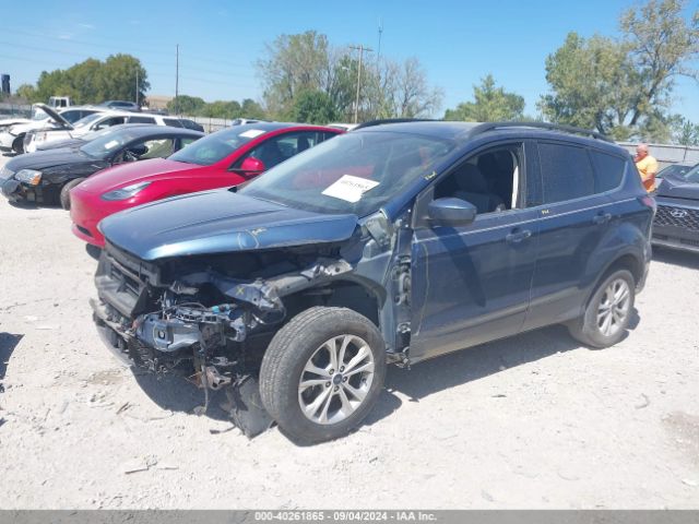 Photo 1 VIN: 1FMCU9GD3JUB37101 - FORD ESCAPE 