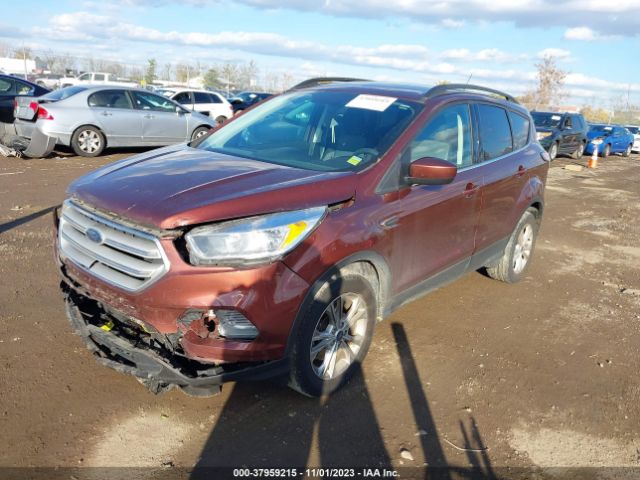 Photo 1 VIN: 1FMCU9GD3JUC01699 - FORD ESCAPE 