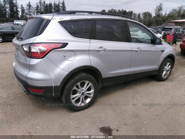 Photo 3 VIN: 1FMCU9GD3JUC13044 - FORD ESCAPE 