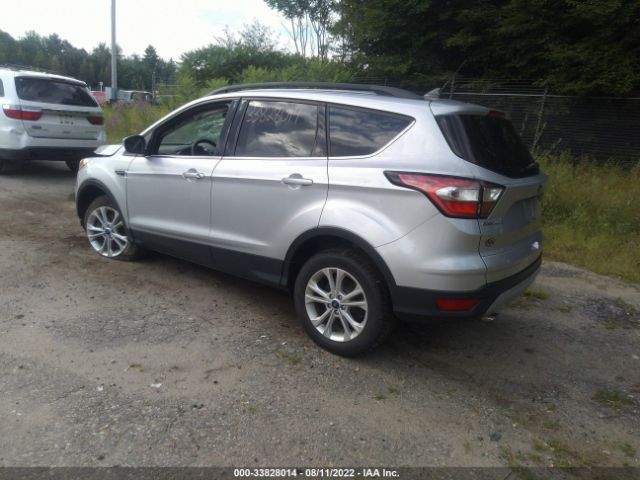 Photo 2 VIN: 1FMCU9GD3JUC53429 - FORD ESCAPE 