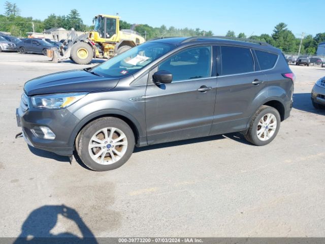 Photo 1 VIN: 1FMCU9GD3JUC83692 - FORD ESCAPE 