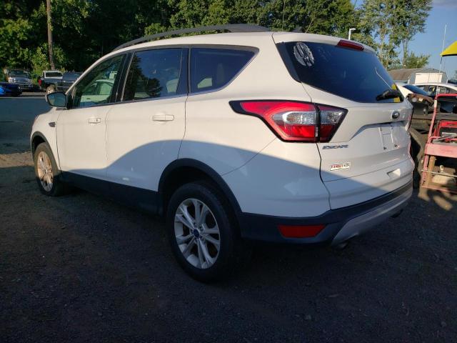 Photo 1 VIN: 1FMCU9GD3JUD05948 - FORD ESCAPE SE 