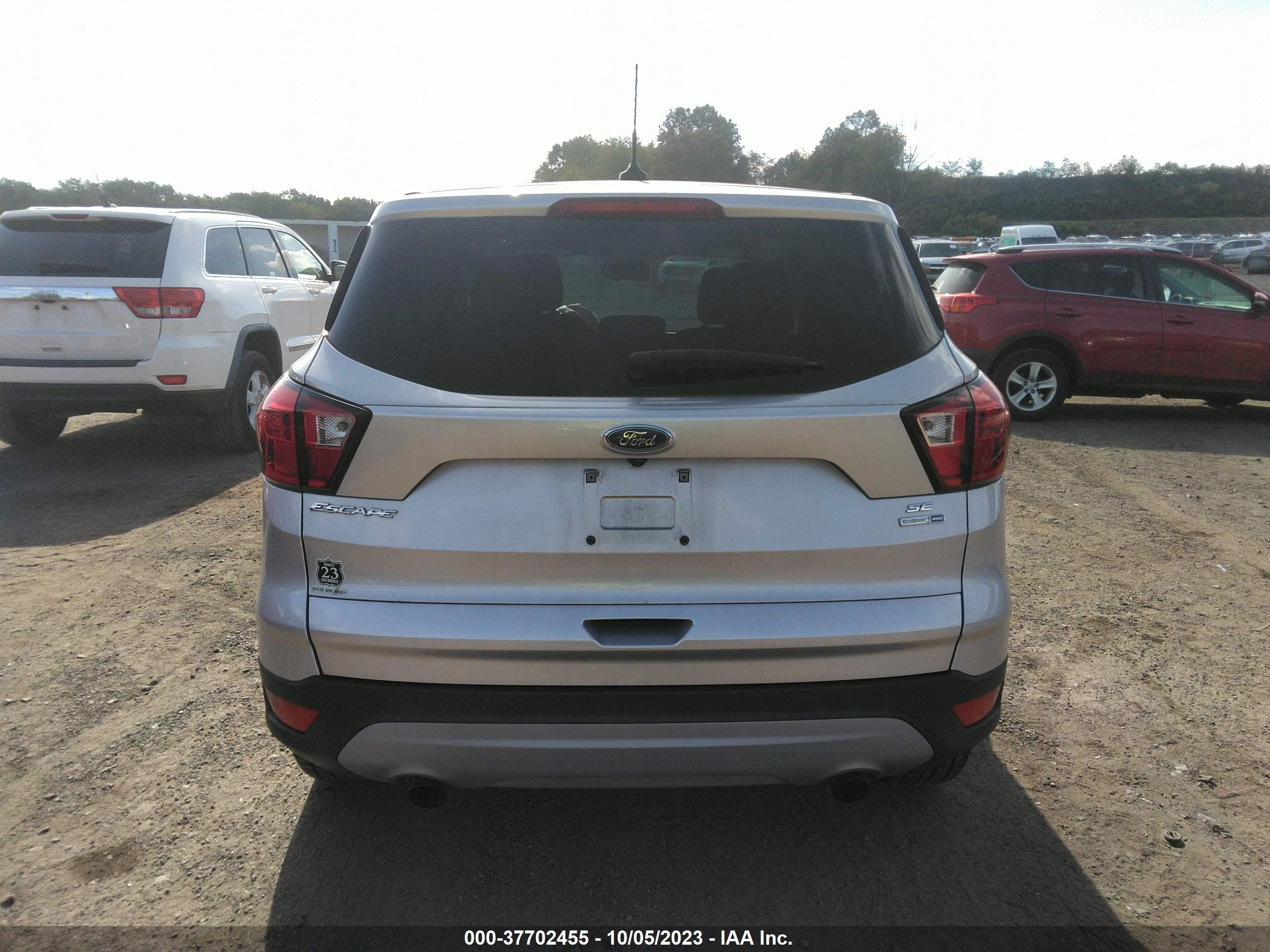 Photo 15 VIN: 1FMCU9GD3KUA09247 - FORD ESCAPE 