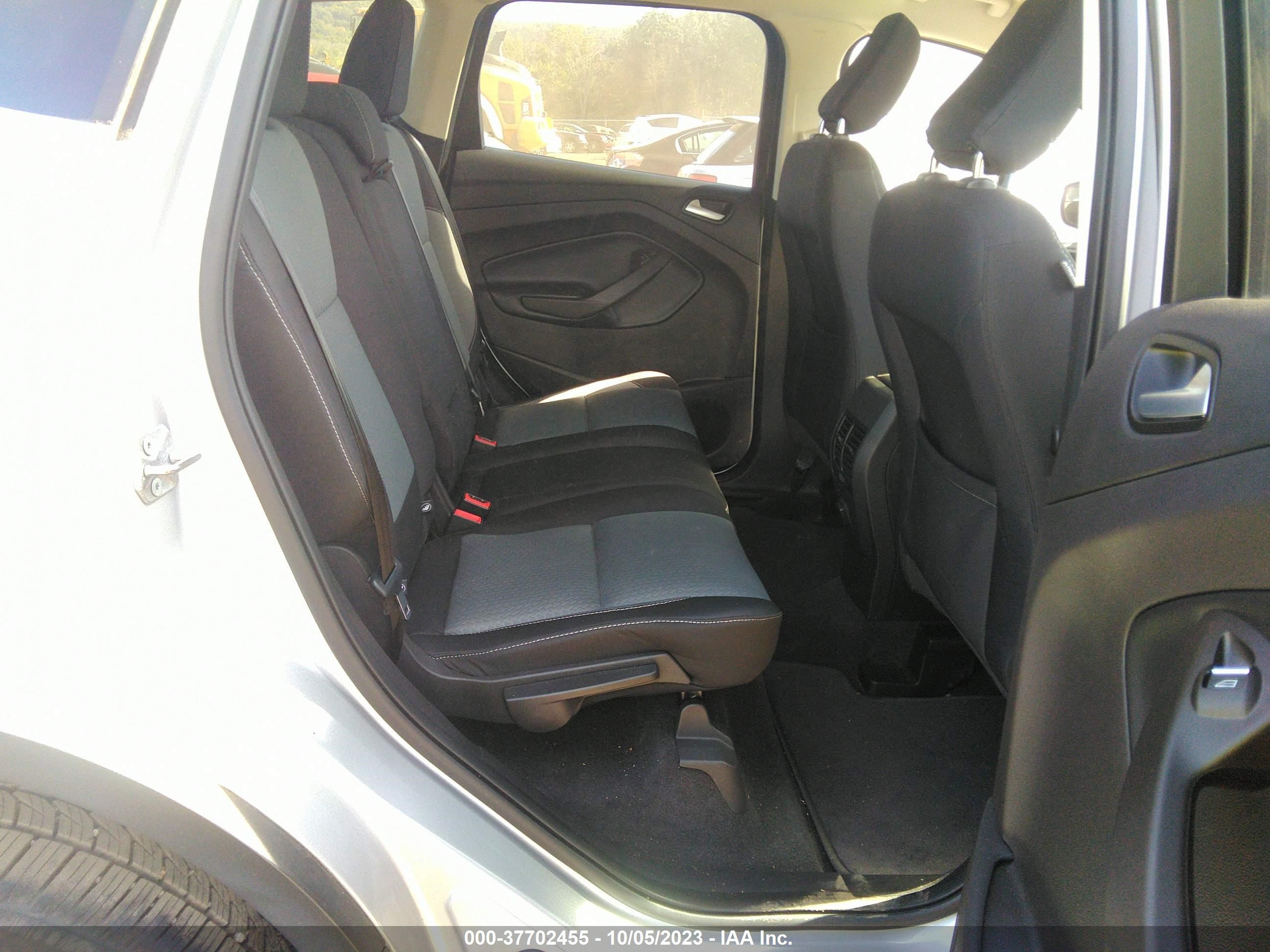 Photo 7 VIN: 1FMCU9GD3KUA09247 - FORD ESCAPE 