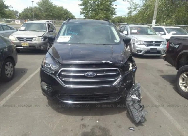 Photo 5 VIN: 1FMCU9GD3KUA38019 - FORD ESCAPE 