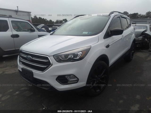 Photo 1 VIN: 1FMCU9GD3KUA84787 - FORD ESCAPE 