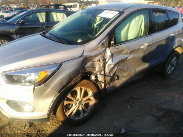 Photo 5 VIN: 1FMCU9GD3KUB09560 - FORD ESCAPE 