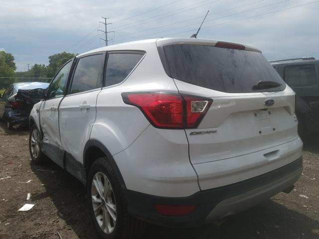 Photo 2 VIN: 1FMCU9GD3KUB31641 - FORD ESCAPE SE 