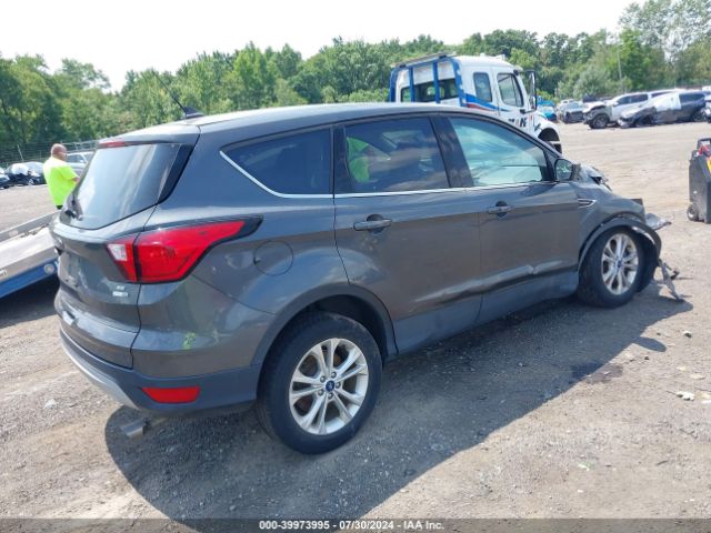 Photo 3 VIN: 1FMCU9GD3KUB91242 - FORD ESCAPE 