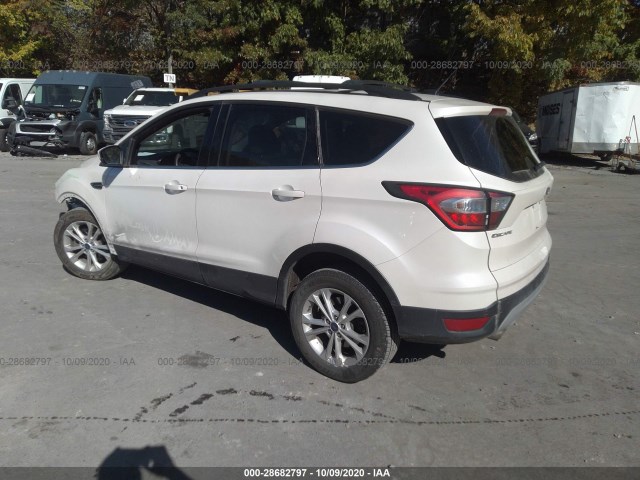 Photo 2 VIN: 1FMCU9GD4HUA17706 - FORD ESCAPE 