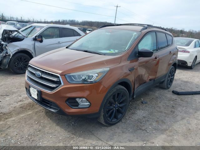 Photo 1 VIN: 1FMCU9GD4HUB07972 - FORD ESCAPE 