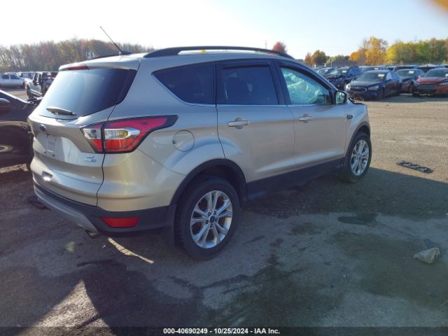 Photo 3 VIN: 1FMCU9GD4HUB17708 - FORD ESCAPE 