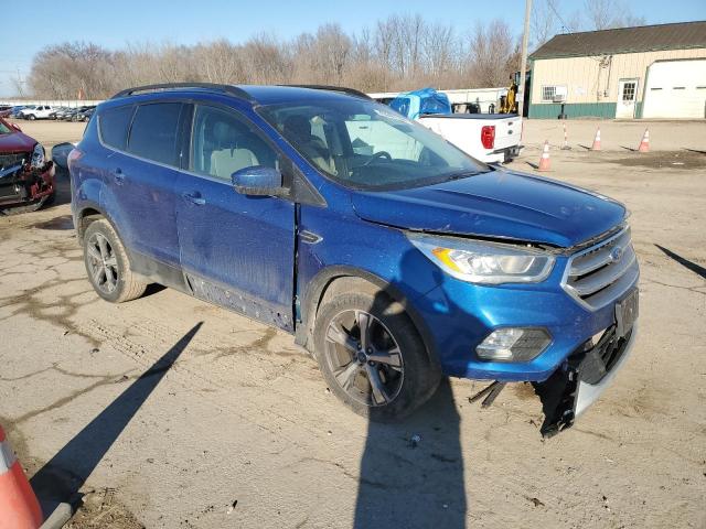 Photo 3 VIN: 1FMCU9GD4HUB38087 - FORD ESCAPE 