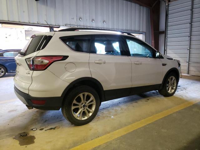 Photo 2 VIN: 1FMCU9GD4HUC03827 - FORD ESCAPE SE 