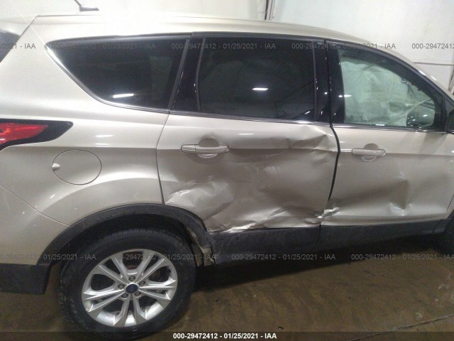 Photo 5 VIN: 1FMCU9GD4HUC32731 - FORD ESCAPE 