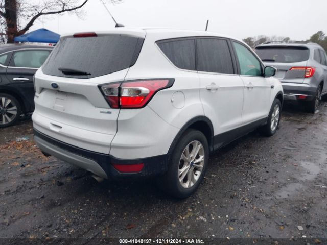 Photo 3 VIN: 1FMCU9GD4HUC41753 - FORD ESCAPE 