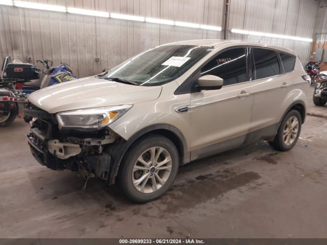 Photo 1 VIN: 1FMCU9GD4HUC50632 - FORD ESCAPE 