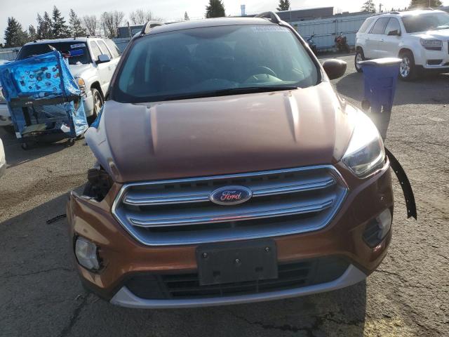 Photo 4 VIN: 1FMCU9GD4HUC92489 - FORD ESCAPE 