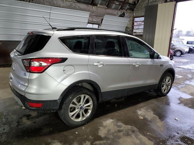 Photo 2 VIN: 1FMCU9GD4HUE62530 - FORD ESCAPE SE 