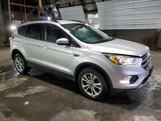 Photo 3 VIN: 1FMCU9GD4HUE62530 - FORD ESCAPE SE 