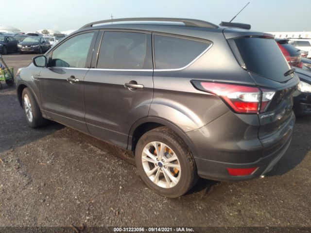 Photo 2 VIN: 1FMCU9GD4JUB66560 - FORD ESCAPE 