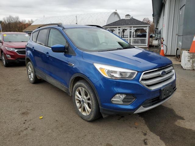 Photo 3 VIN: 1FMCU9GD4JUB94049 - FORD ESCAPE SE 