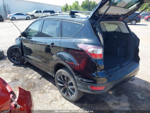 Photo 2 VIN: 1FMCU9GD4JUC49146 - FORD ESCAPE 