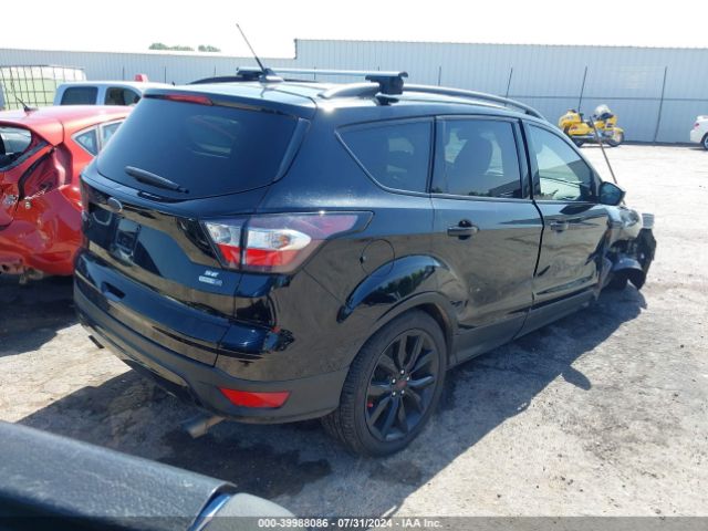 Photo 3 VIN: 1FMCU9GD4JUC49146 - FORD ESCAPE 