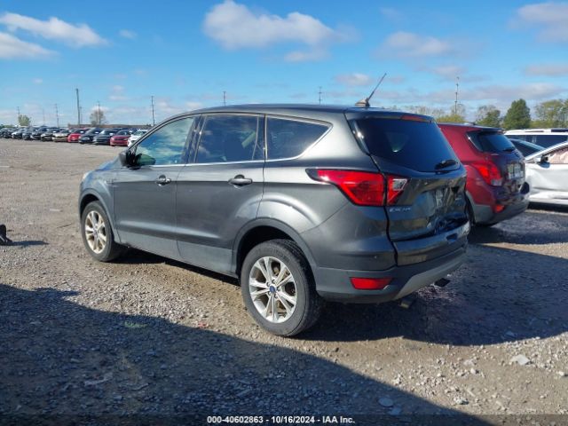 Photo 2 VIN: 1FMCU9GD4KUA12660 - FORD ESCAPE 