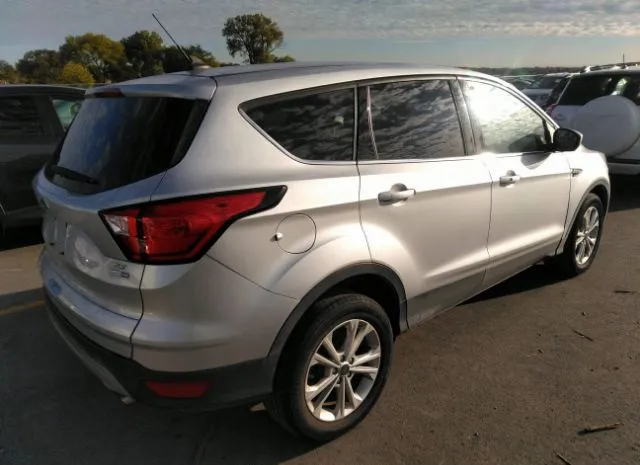 Photo 3 VIN: 1FMCU9GD4KUA62975 - FORD ESCAPE 