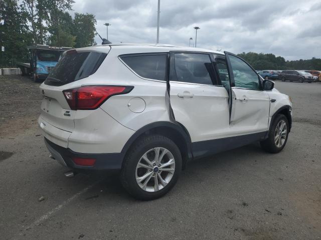 Photo 2 VIN: 1FMCU9GD4KUA84989 - FORD ESCAPE SE 