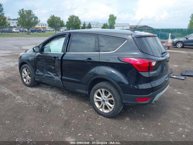 Photo 2 VIN: 1FMCU9GD4KUB22821 - FORD ESCAPE 