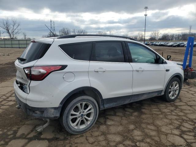 Photo 2 VIN: 1FMCU9GD5HUA92138 - FORD ESCAPE SE 