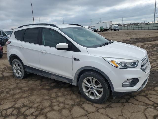 Photo 3 VIN: 1FMCU9GD5HUA92138 - FORD ESCAPE SE 